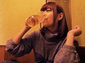 【鬼シコ卍】朝から晩までこんぴかと呑みまくり！泥酔でヤリまくり ガチプライベートナマパコ動画！　サンプル画像01